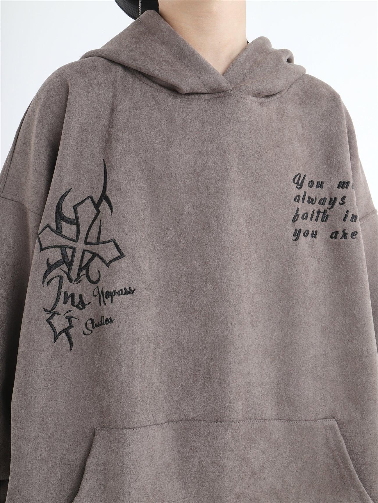 INSstudios Oracle Velvet Pullover