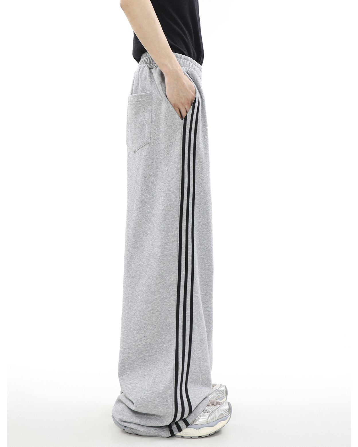 MRNEARLY Relaxed Fit Wide Leg Track Pants