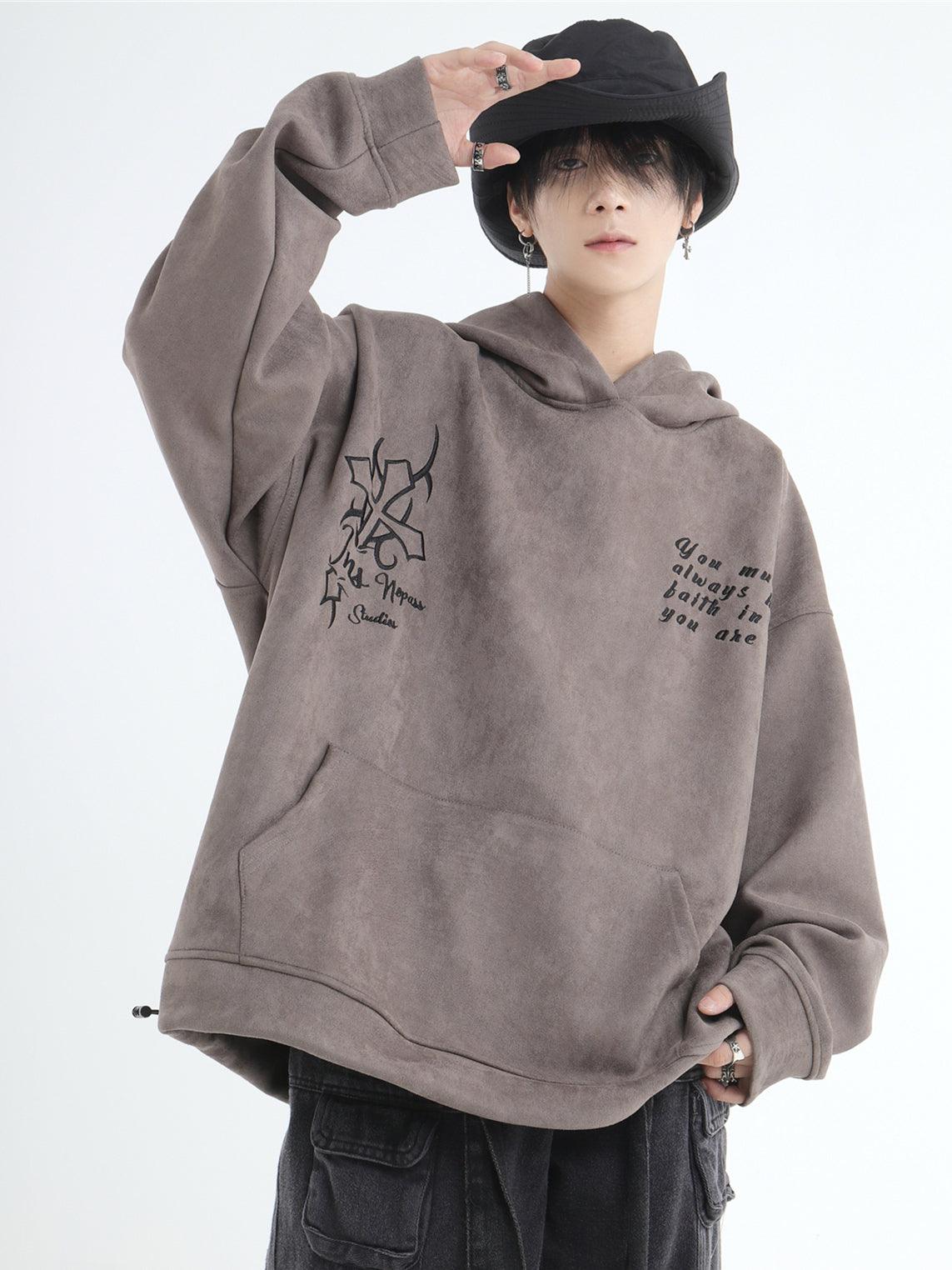 INSstudios Oracle Velvet Pullover