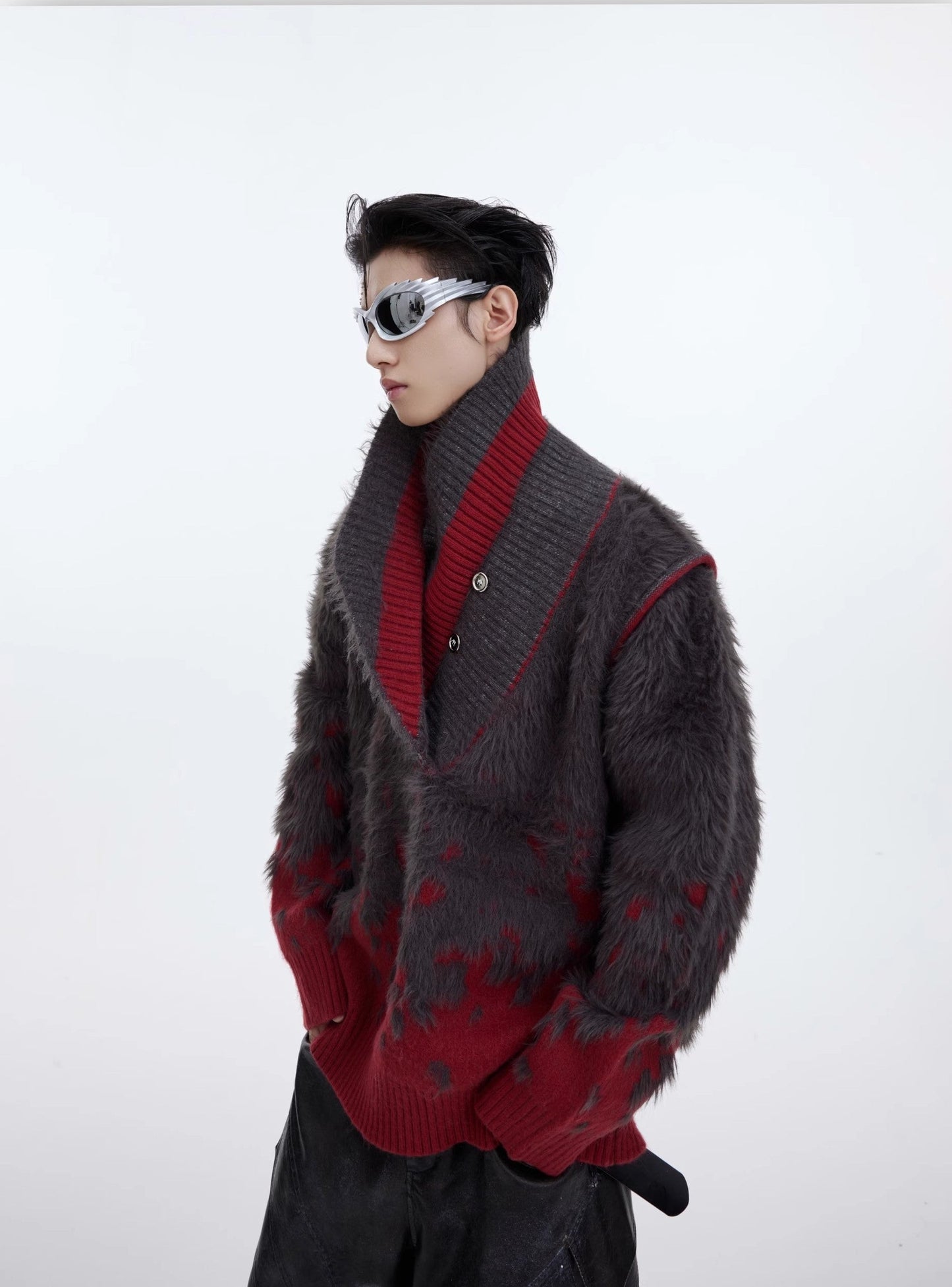 CulturE Contrast Textured V-Neck Knit Sweater