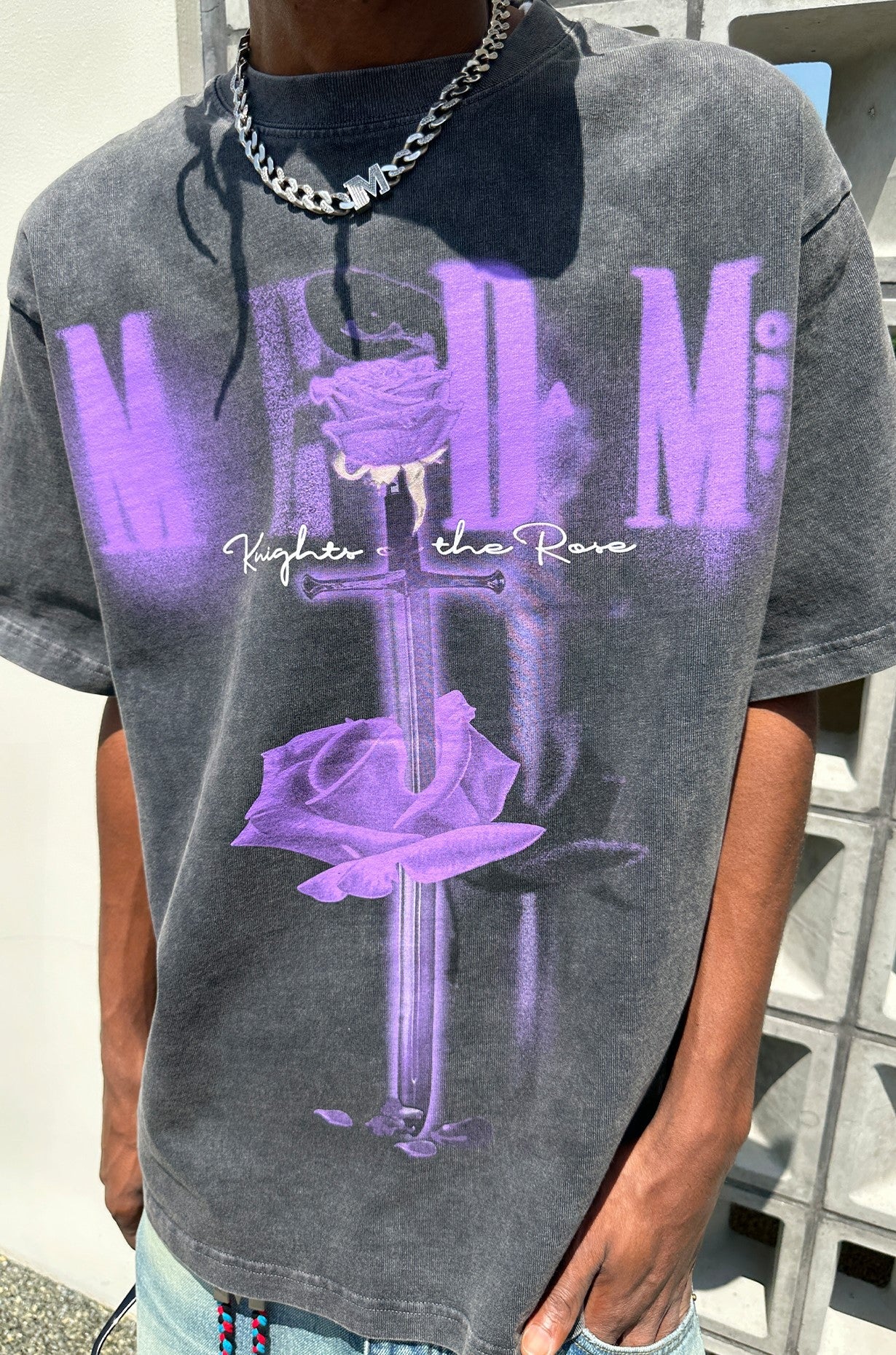 MEDM Retro Distressed 'Sword & Rose' T-Shirt
