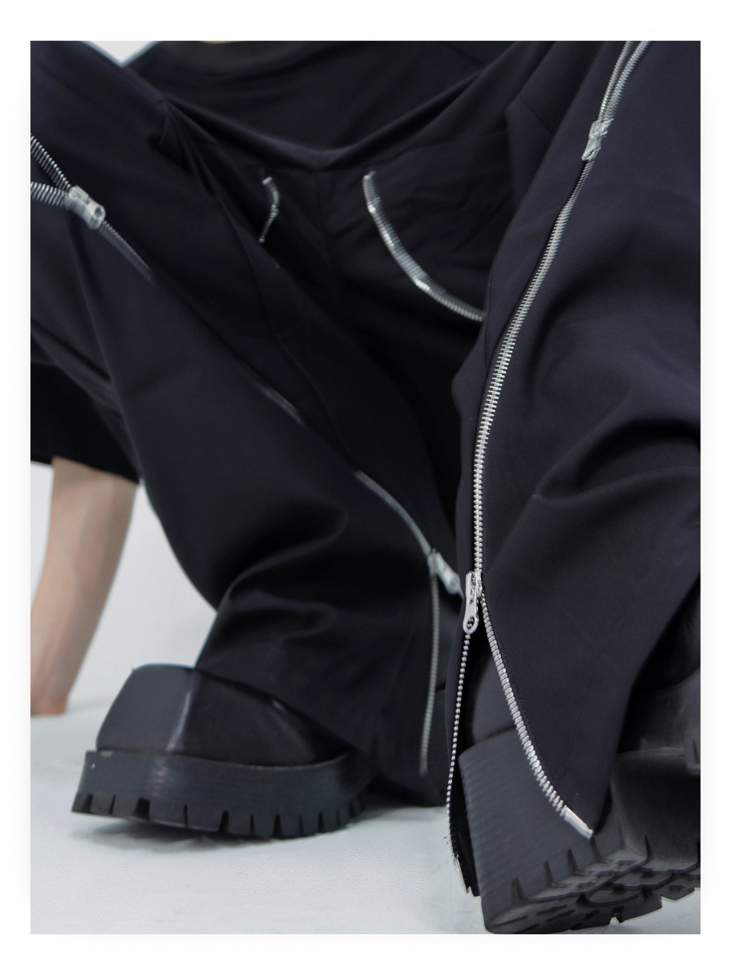 CulturE Zip-Up Trousers