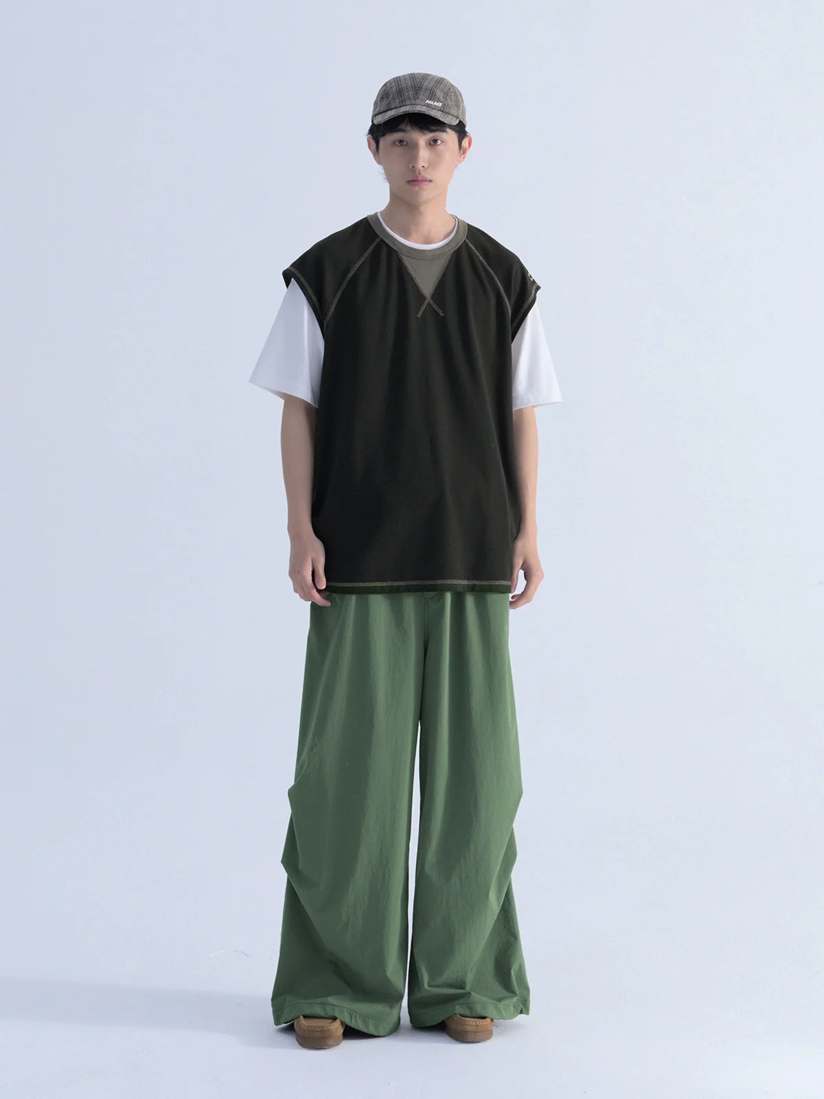 Mentmate Sleeveless Tee with Contrast Stitching