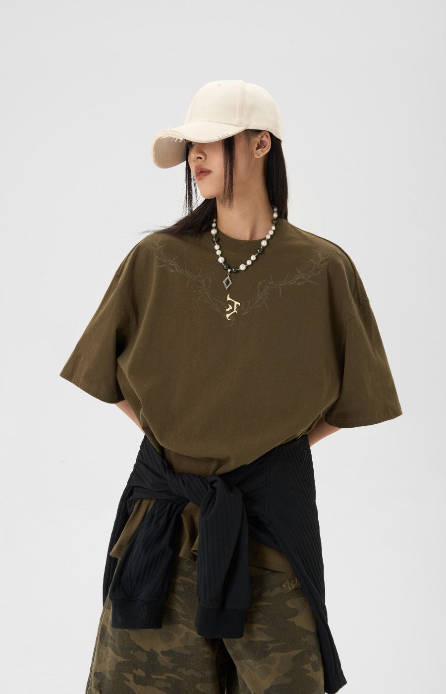 JHYQ Thorn Design Collar T-Shirt