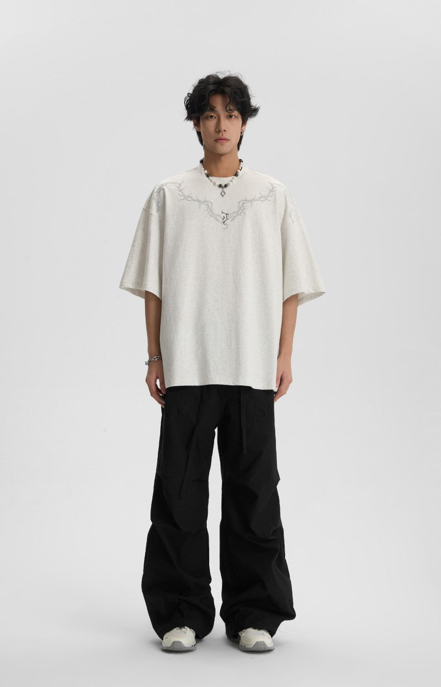 JHYQ Thorn Design Collar T-Shirt