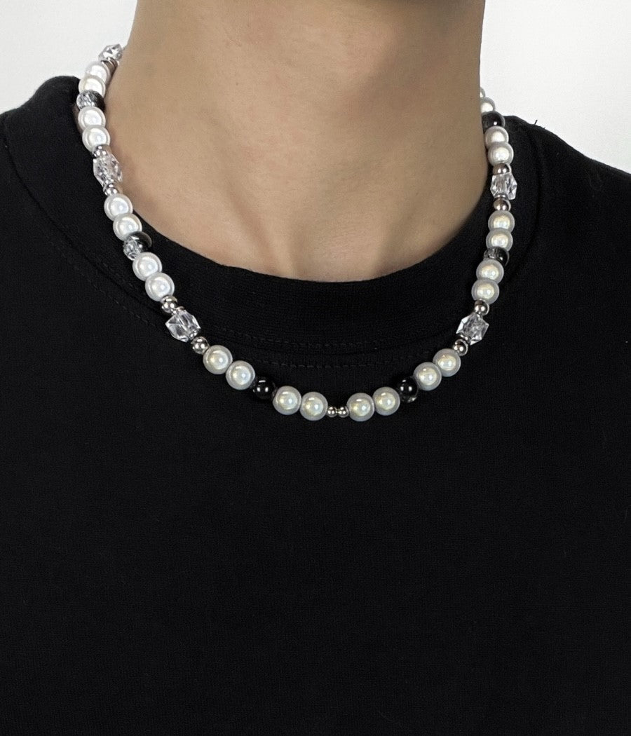 MINBIN Elegant Monochrome Pearl Necklace