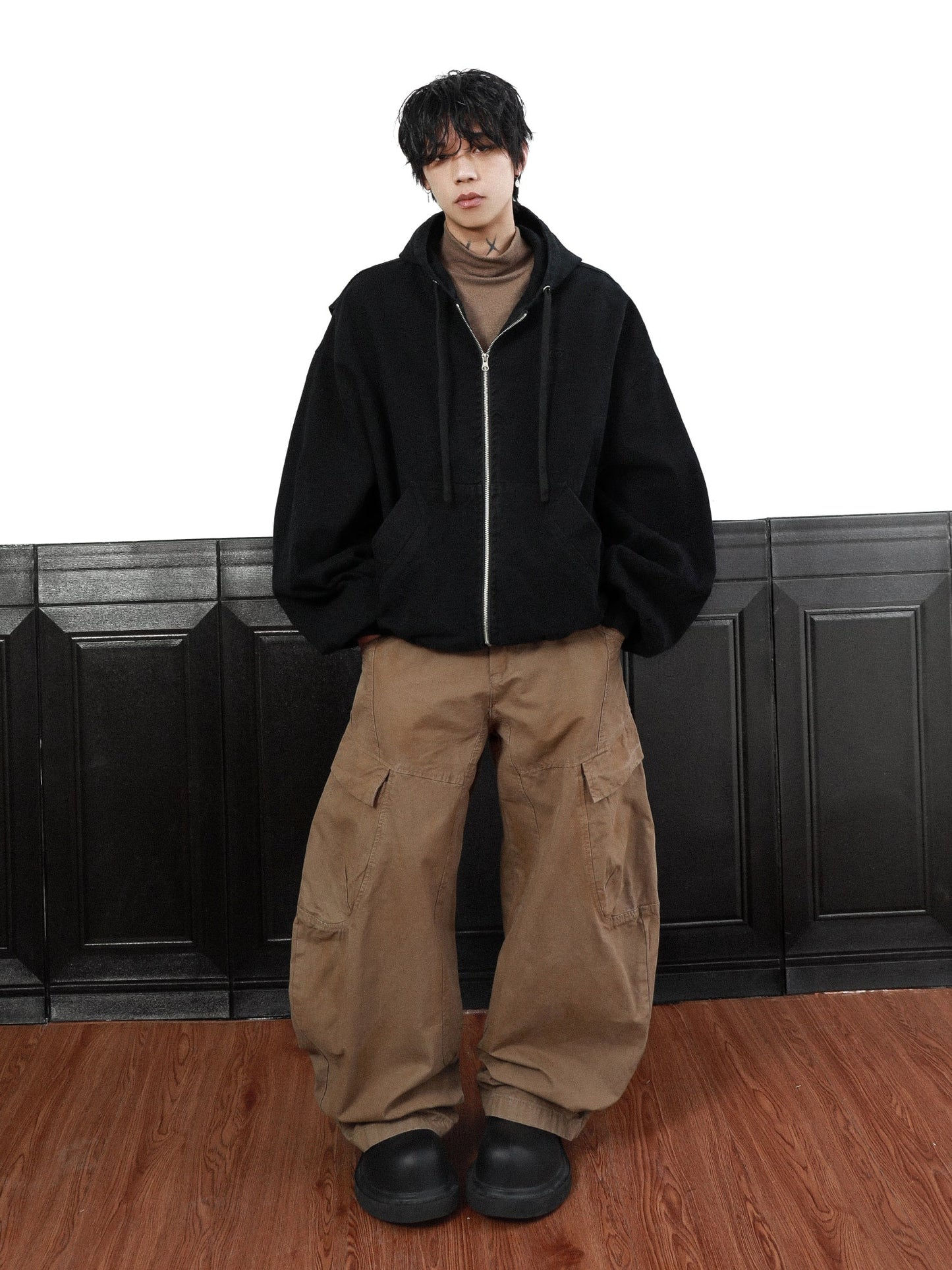 MRNEARLY Vintage-Inspired Embroidered Silhouette Zip-Up Jacket