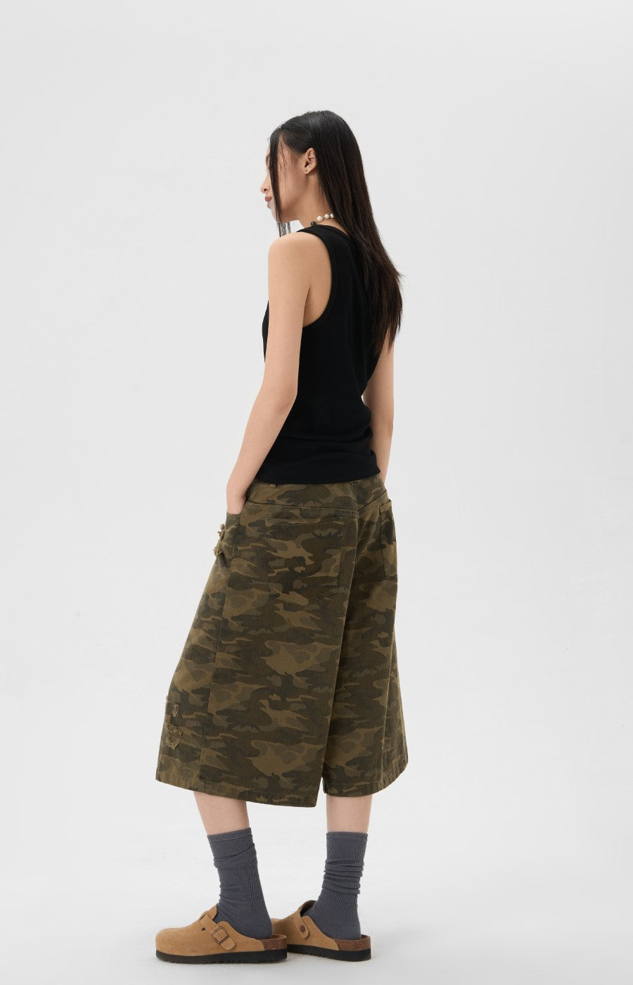 JHYQ Camouflage Capri Cut-Off Shorts