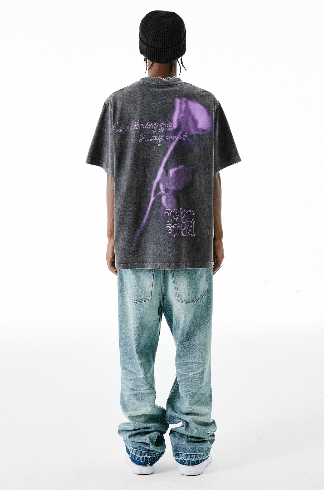 MEDM Retro Distressed 'Sword & Rose' T-Shirt