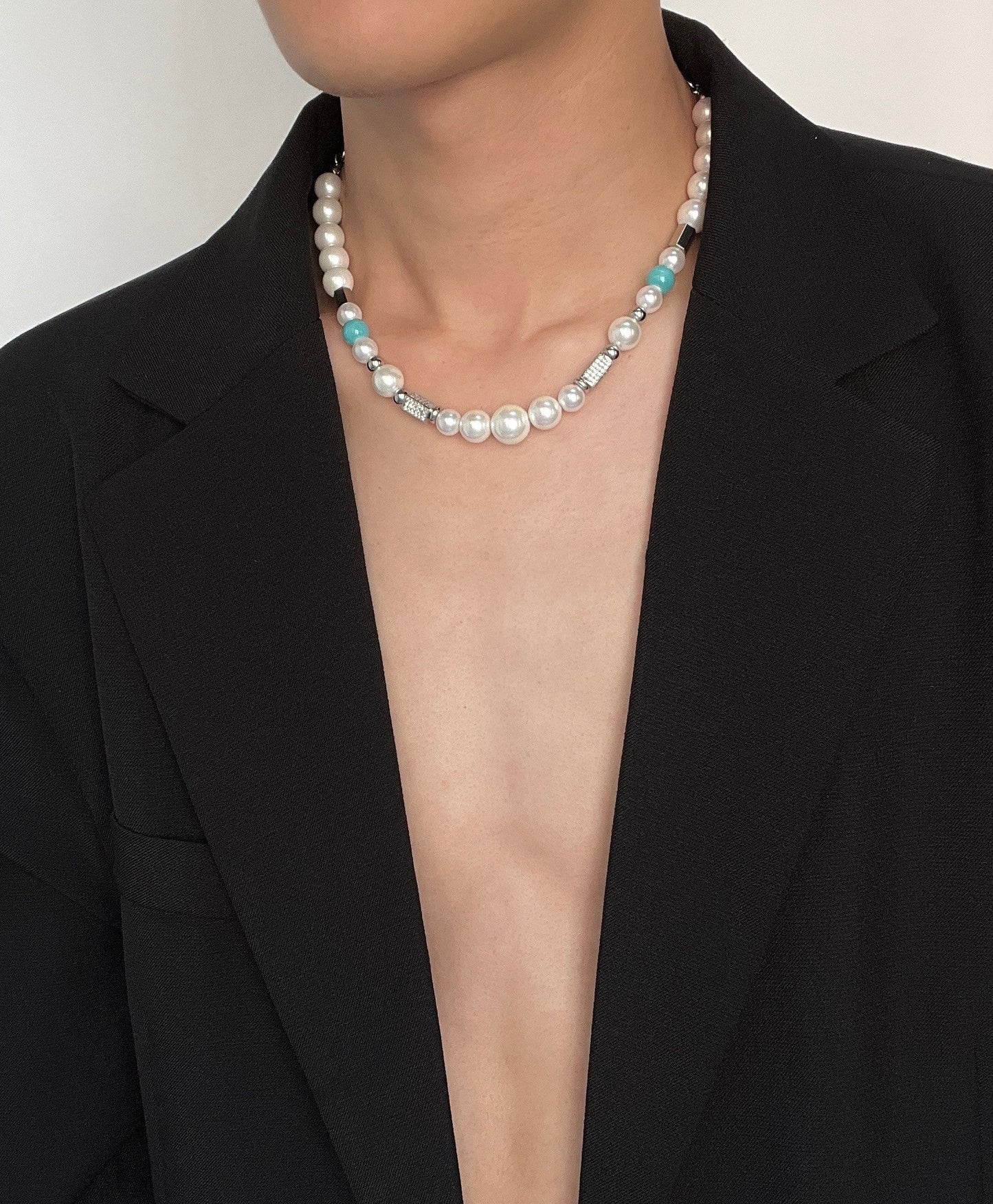 MINBIN Tiru Pearl Pendant Necklace