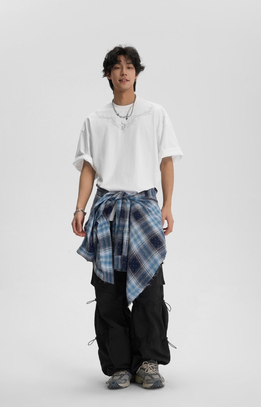 JHYQ Thorn Design Collar T-Shirt