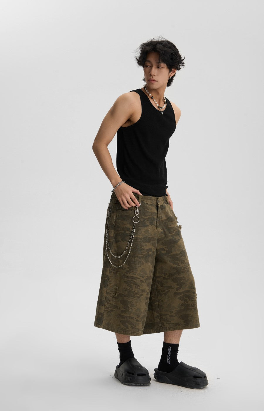 JHYQ Camouflage Capri Cut-Off Shorts