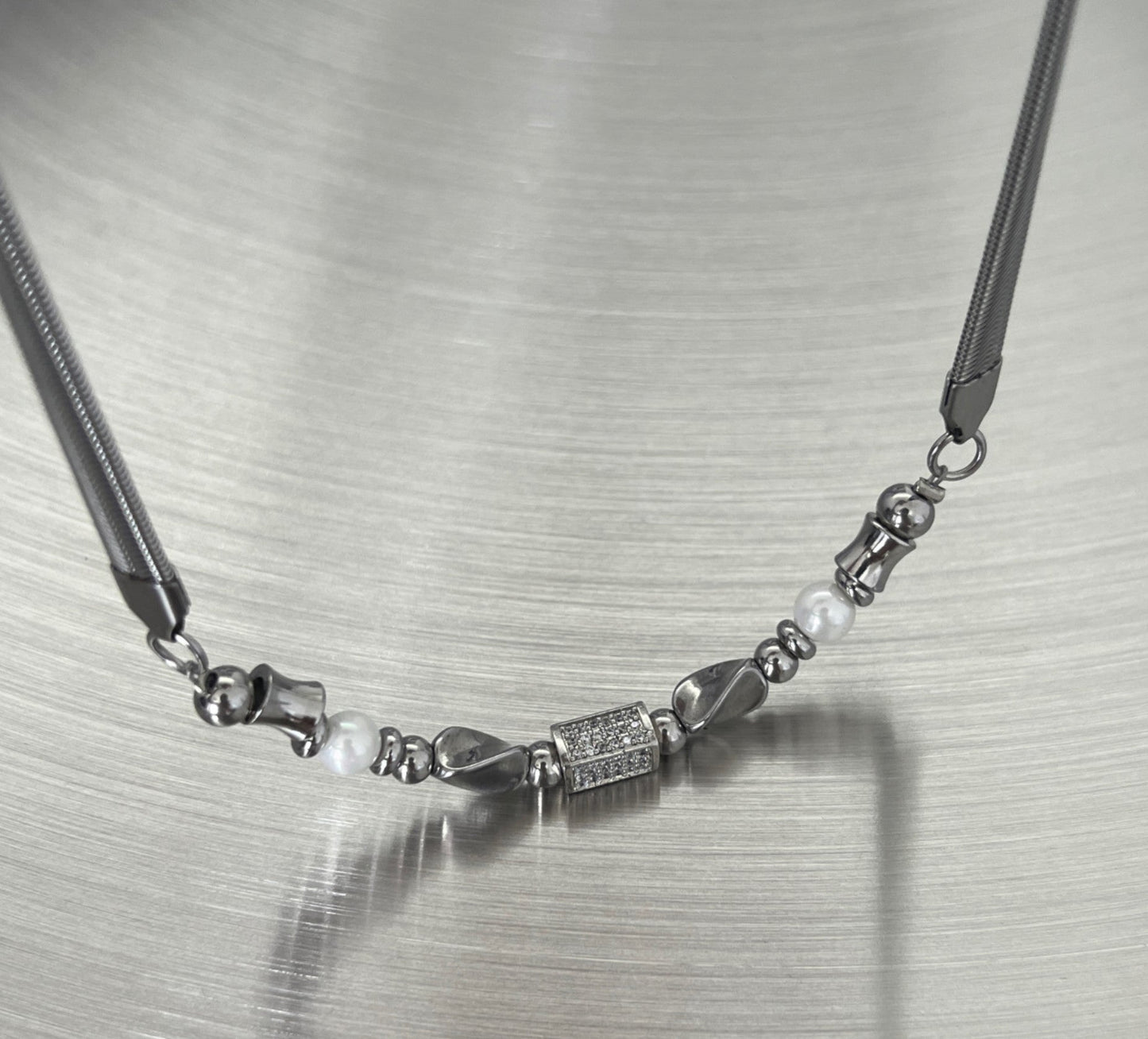 MINBIN Silver Snake Chain Necklace with Beaded Accents