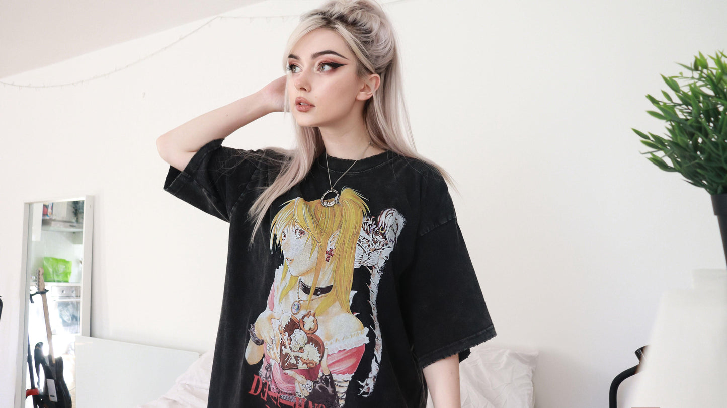 Retro Distressed 'Misa' T-Shirt